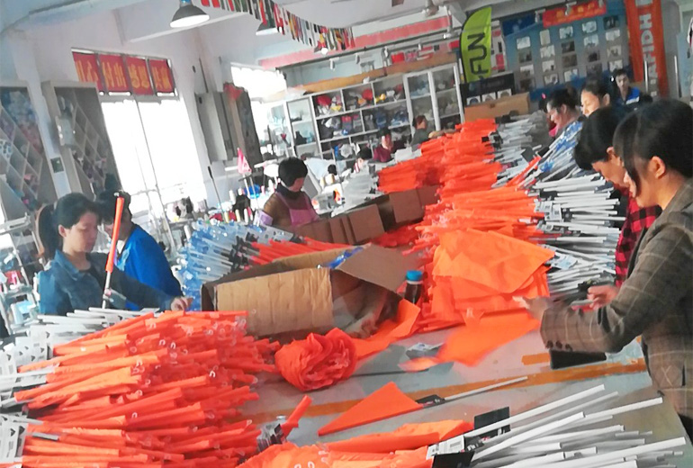 Gahumi Case-walmart custom suction cup flag-04.jpg